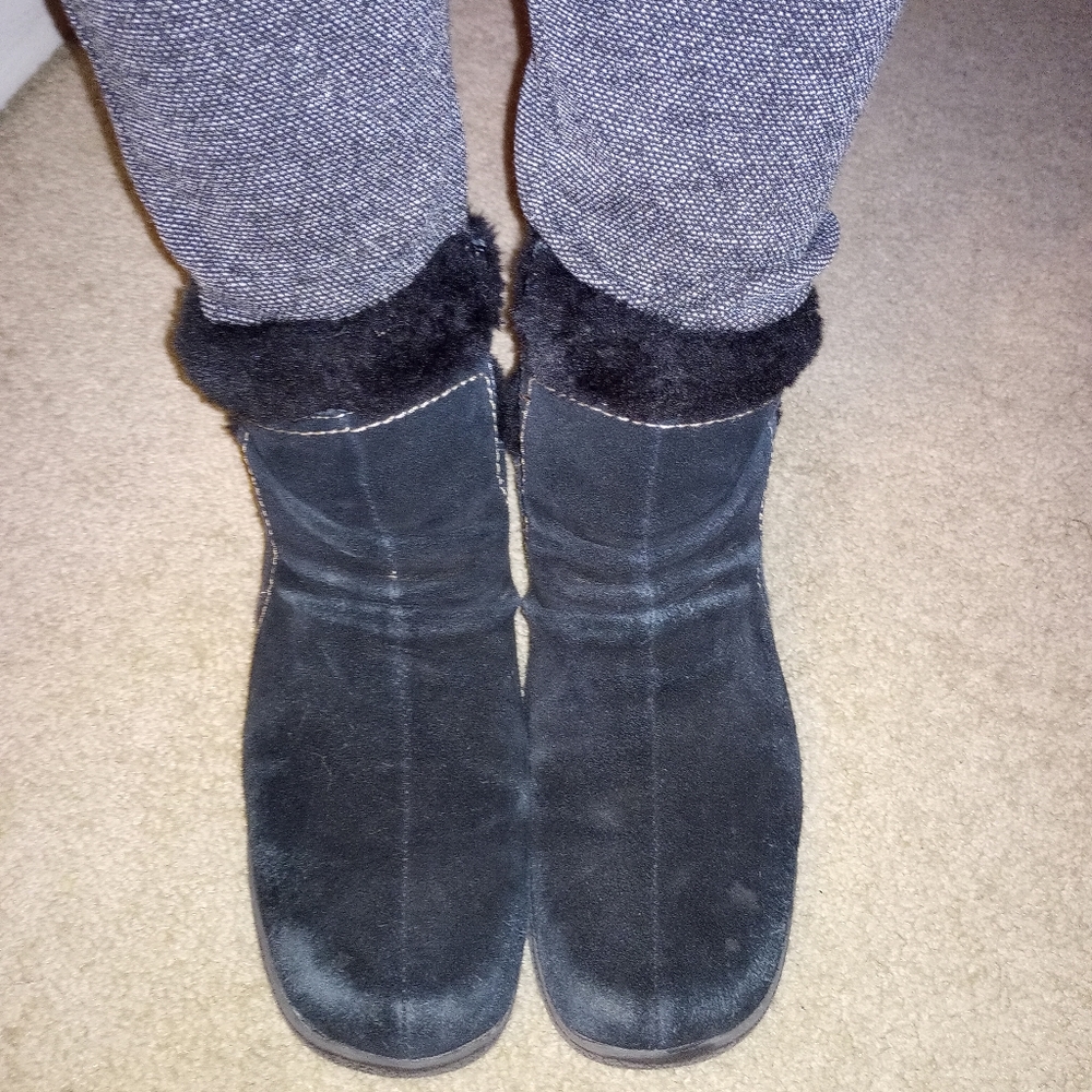 Size 9 zip up boots